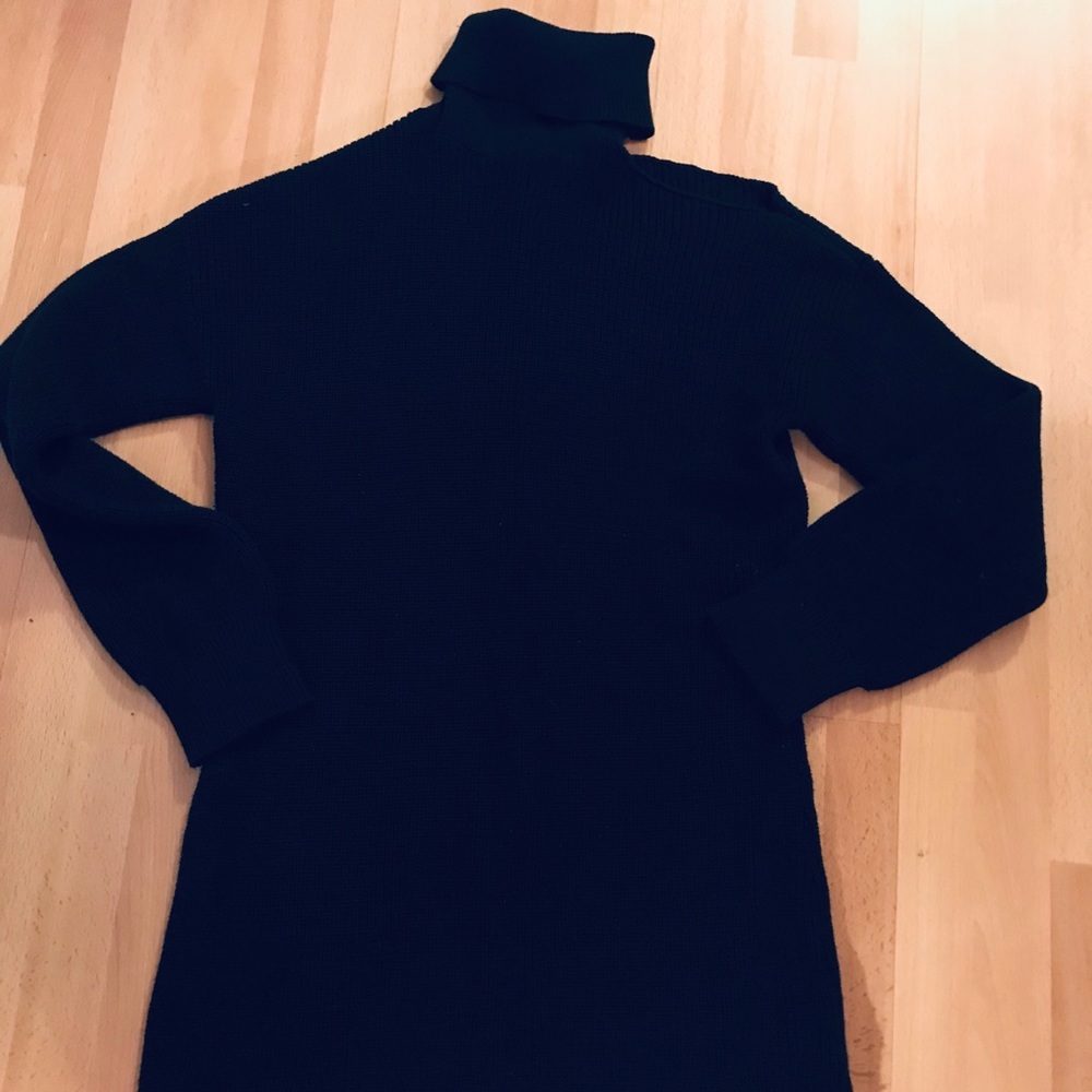 NWT Bar III Knit One Cold Shoulder Mini Dress